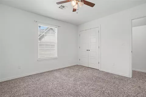 Bedroom - 2107 E 63rd St, Tulsa, OK 74136 photo 4 of 7