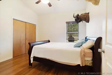 Bedroom - 748 Bloomfield Rd, Hendrix, OK 74741 photo 2 of 5