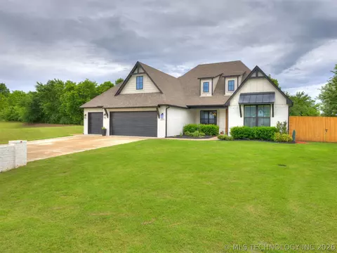 3220 W 118th St S, Jenks, OK 74037