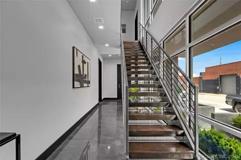 Entry Way - 617 E 3rd Street 617, Tulsa, OK 74120 photo 3 of 7