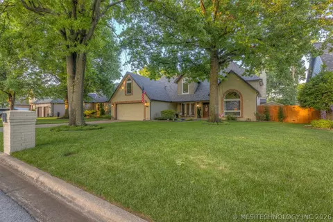 11235 S Maplewood Ave, Tulsa, OK 74137