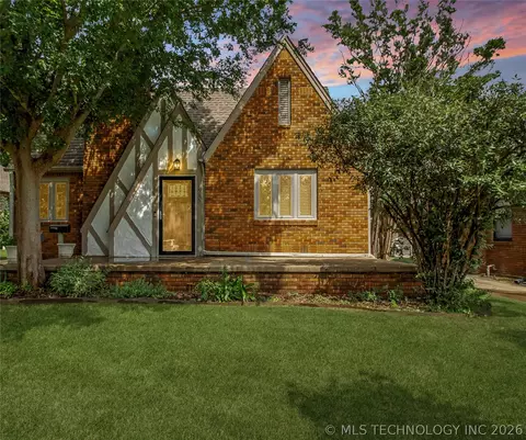 1535 S Delaware Pl, Tulsa, OK 74104