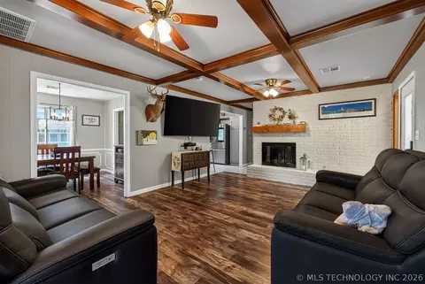 8621 E 38th Pl, Tulsa, OK 74145 photo 22