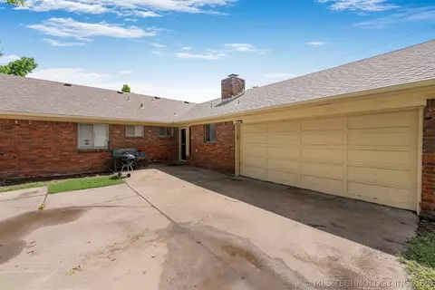 8621 E 38th Pl, Tulsa, OK 74145 photo 40