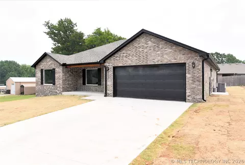 677 Texoma Pl, Mannford, OK 74044