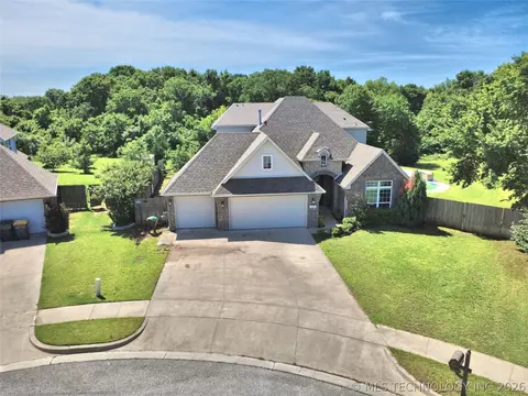 2620 W 116th Pl S, Jenks, OK 74037