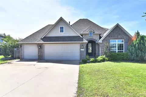2620 W 116th Pl S, Jenks, OK 74037