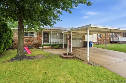 7128 E 8th St, Tulsa, OK 74112