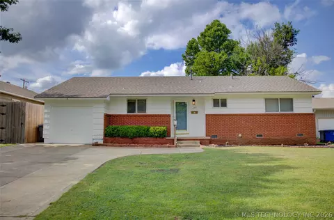 5789 E 26th St, Tulsa, OK 74114