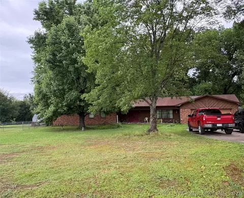 207 Ford Ln, Pocola, OK 74902