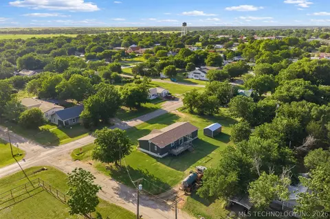 208 E J, Ringling, OK 73456 photo 36