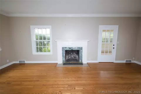 Living - 1916 E 38th St, Tulsa, OK 74105 photo 3 of 6