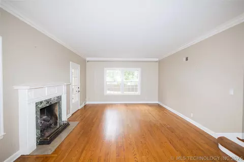 Living - 1916 E 38th St, Tulsa, OK 74105 photo 4 of 6