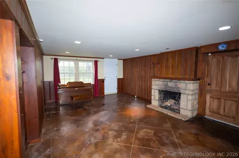 Living - 1916 E 38th St, Tulsa, OK 74105 photo 6 of 6
