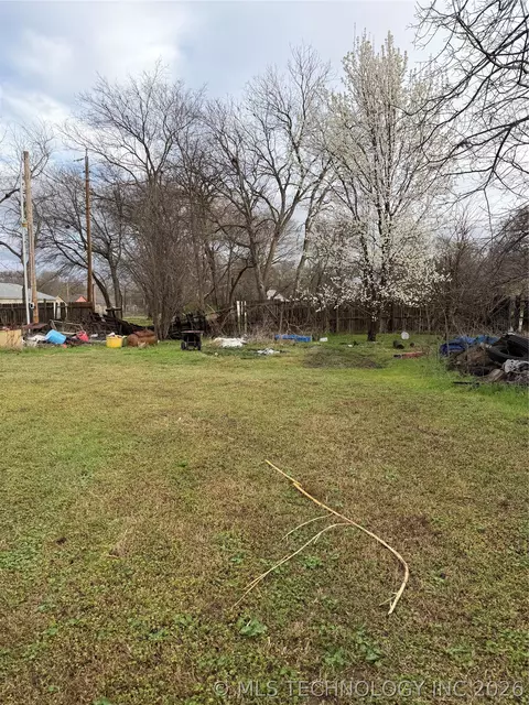 Other - 517 E 3rd St, Okmulgee, OK 74447 photo 2 of 2