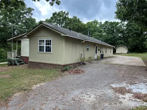 Exterior - 477067 E 1094 Rd, Roland, OK 74954 photo 4 of 6