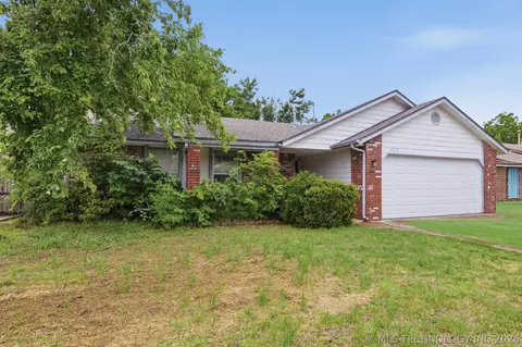 1712 S 137th East Ave, Tulsa, OK 74108