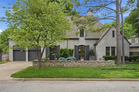 3048 S Trenton Ave, Tulsa, OK 74114