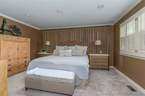 Bedroom - 2830 E 56th Pl, Tulsa, OK 74105 photo 1 of 5