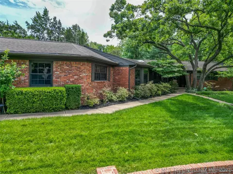 Exterior - 2830 E 56th Pl, Tulsa, OK 74105 photo 12 of 12