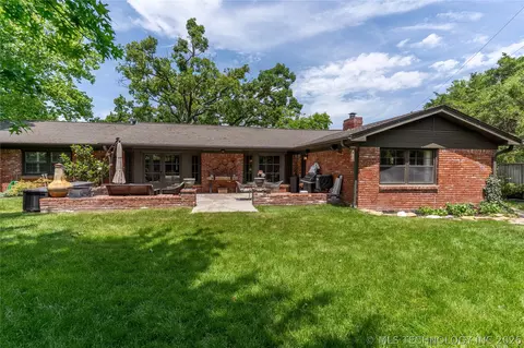 Exterior - 2830 E 56th Pl, Tulsa, OK 74105 photo 2 of 12