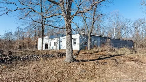 62400 E 220 Rd, Fairland, OK 74343