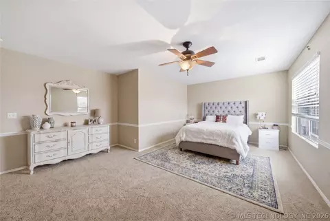 Bedroom - 9152 E 103rd St, Tulsa, OK 74133 photo 5 of 6