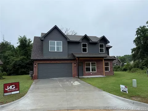 2601 W 65th St S, Tulsa, OK 74132
