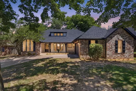 9809 E 83rd Pl, Tulsa, OK 74133