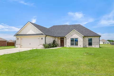 66 Maple Leaf Dr, Durant, OK 74701