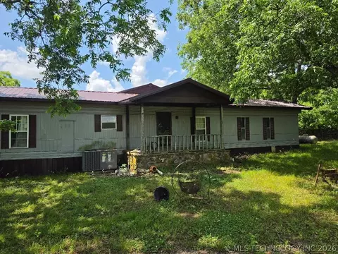 386003 Old Highway 62, Weleetka, OK 74880
