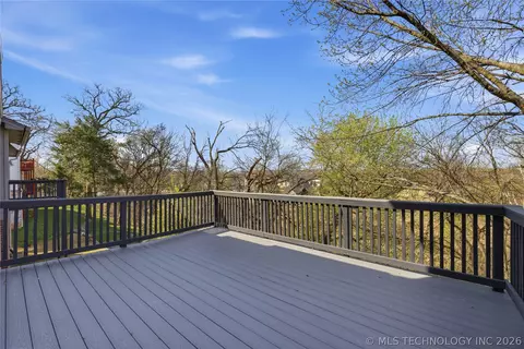 Exterior - 3502 E 102nd Pl, Tulsa, OK 74137 photo 3 of 5