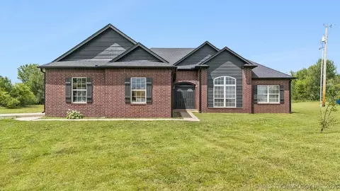 19687 E 595 Rd, Inola, OK 74036