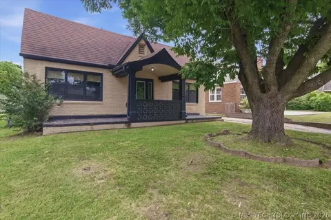 831 S Jamestown Ave, Tulsa, OK 74112