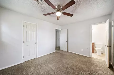 Bedroom - 920 Crestview St, Ada, OK 74820 photo 4 of 5