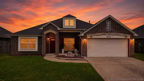 20593 E 45th St S, Broken Arrow, OK 74014 photo 2