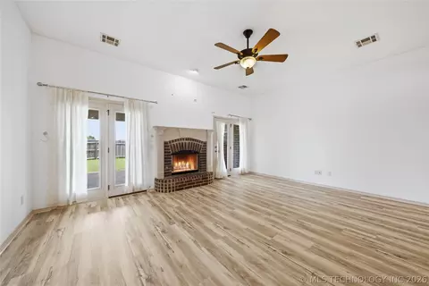20593 E 45th St S, Broken Arrow, OK 74014 photo 11