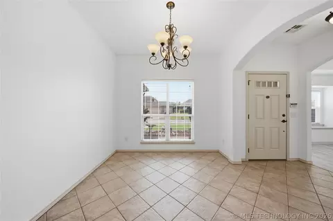 20593 E 45th St S, Broken Arrow, OK 74014 photo 8