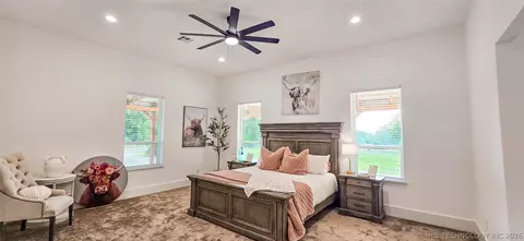 Bedroom - 418529 E 1110 Rd, Checotah, OK 74426 photo 1 of 12