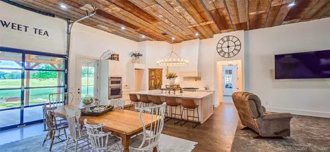 Kitchen - 418529 E 1110 Rd, Checotah, OK 74426 photo 1 of 16