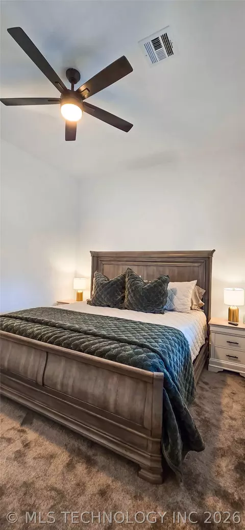 Bedroom - 418529 E 1110 Rd, Checotah, OK 74426 photo 7 of 12