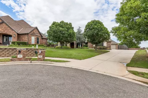 2901 Alyssum, Edmond, OK 73034