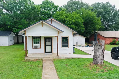 206 N Maupin Rd, Colbert, OK 74733