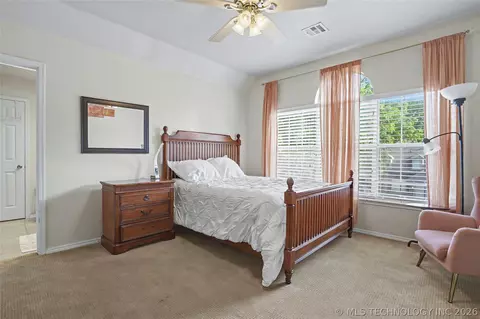 Bedroom - 9934 E 97th St, Tulsa, OK 74133 photo 4 of 4