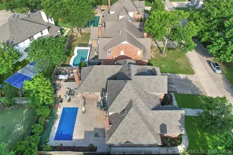 View/Area - 9934 E 97th St, Tulsa, OK 74133 photo 5 of 6