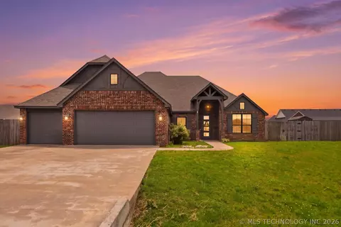 4192 E 130th Pl N, Skiatook, OK 74070