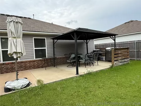 Other - 2811 E Quincy St, Broken Arrow, OK 74014 photo 1 of 4