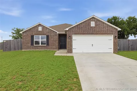 10014 E 106th Court North N, Owasso, OK 74055