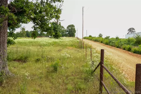 Undisclosed, Hulbert, OK 74441 photo 27