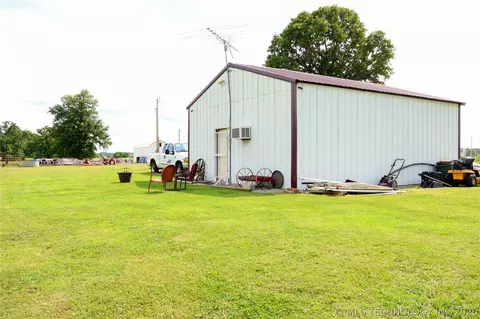 Undisclosed, Hulbert, OK 74441 photo 8